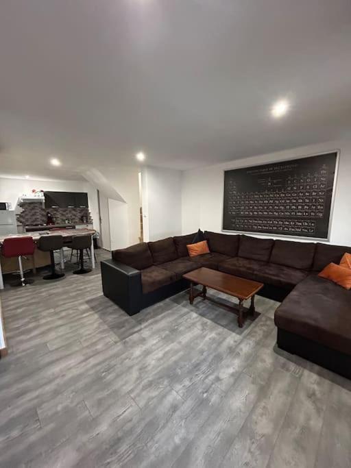 Appart Pro & Famille Verdun-sur-Meuse Exteriör bild