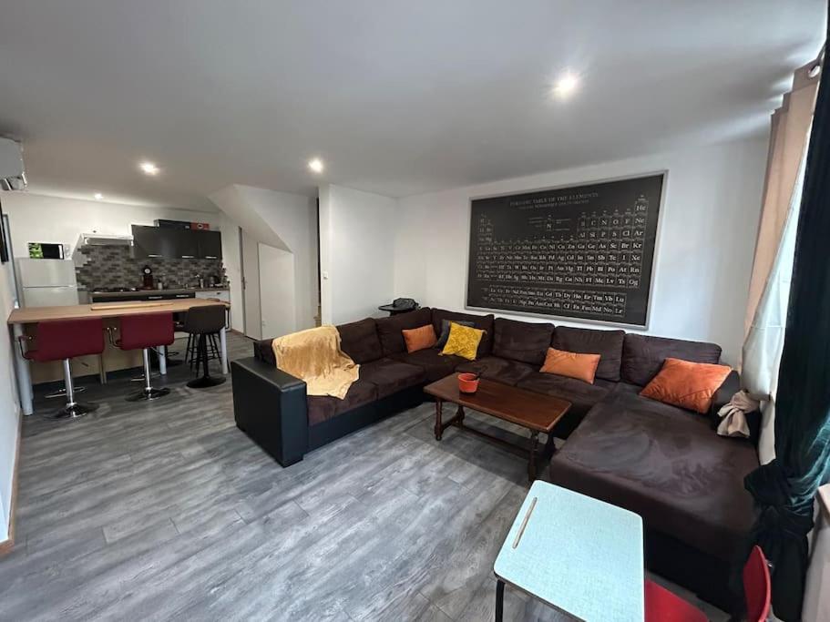 Appart Pro & Famille Verdun-sur-Meuse Exteriör bild